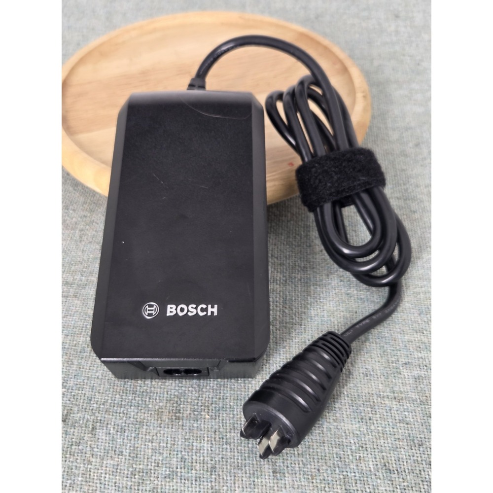 Bosch BCS230 36-2/100-240 Standard Compact Charger 36V 2AMP Genuine